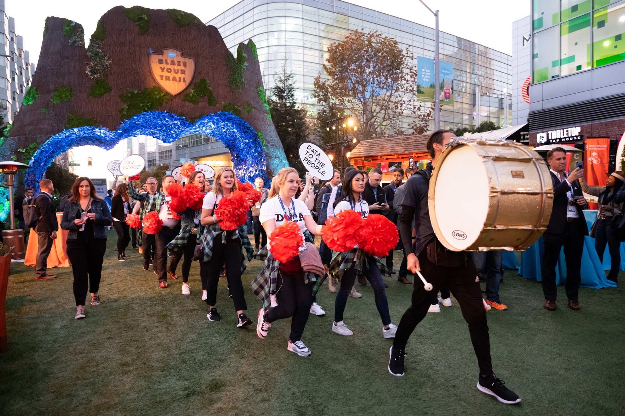 Tableau Data Fam joins the 2019 Dreamforce