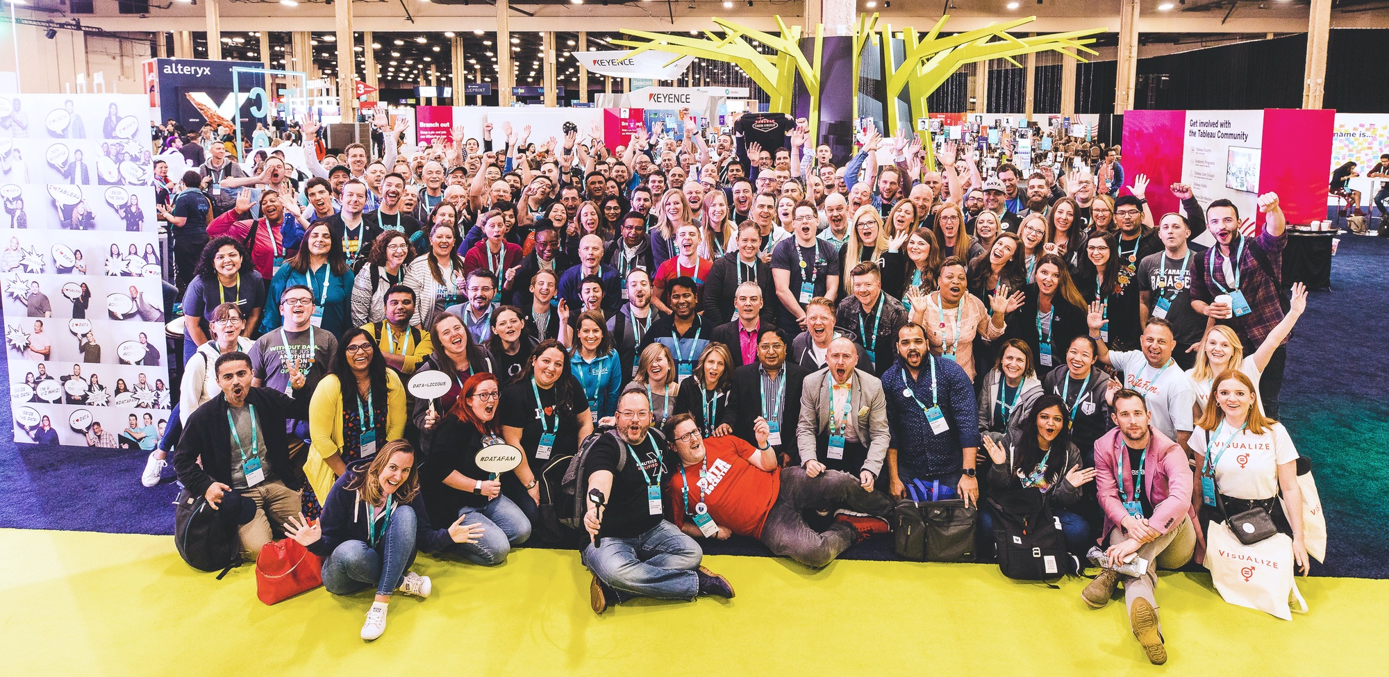 Tableau Community Group Photo at TC