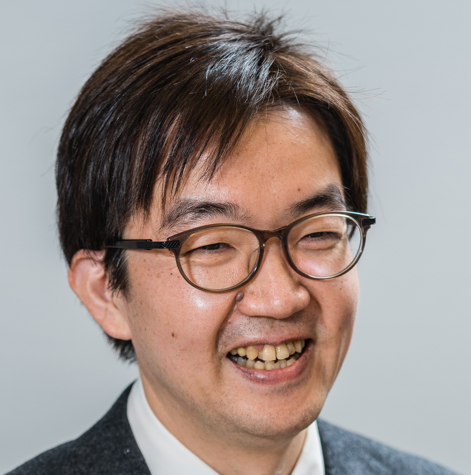 Yoshisuke Maeda 